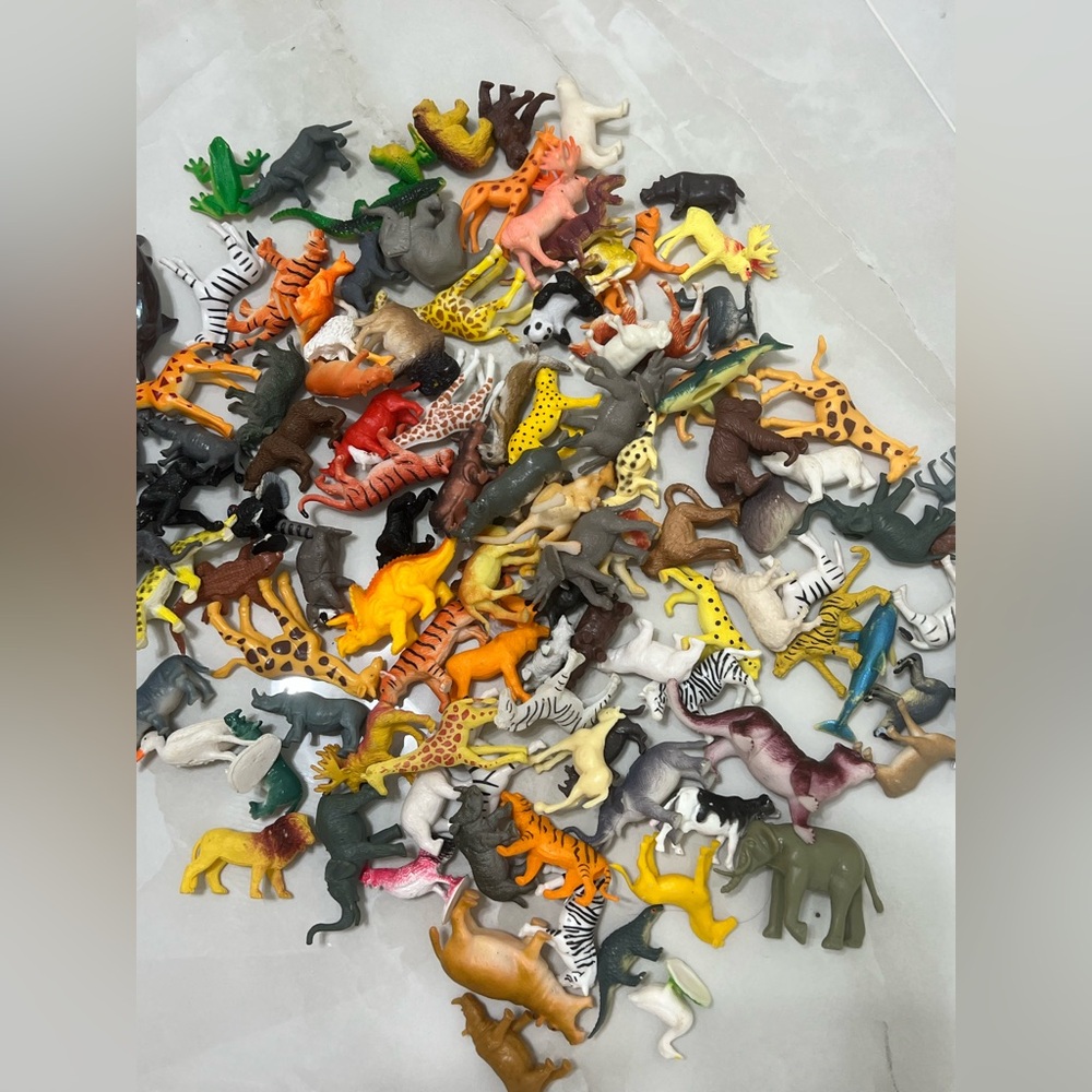 Assorted Mini Animal Toy Figures - Multicolor Set for Kids Set A